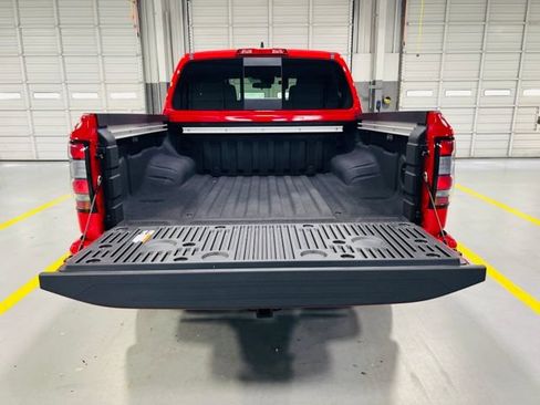 New 2026 Nissan Frontier PRO-4X w/ Pro-4x Convenience Package AWD/4WD image 9