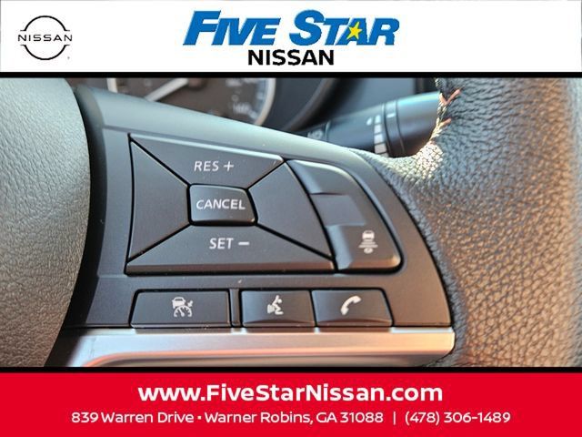 Used 2025 Nissan Versa SR w/ Trunk Package FWD image 26