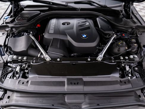 Certified 2026 BMW 530i xDrive w/ M Sport Package AWD/4WD image 31