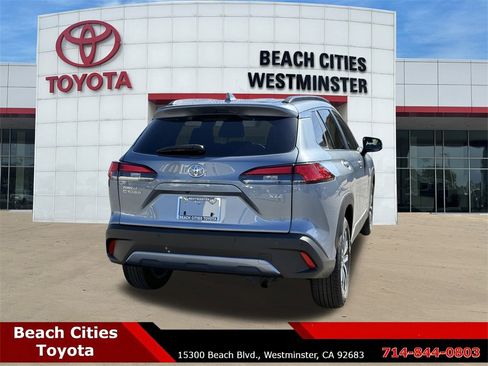 Certified 2024 Toyota Corolla Cross XLE w/ Convenience Package image 11