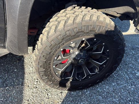 Used 2019 GMC Sierra 1500 AT4 w/ AT4 Premium Package image 8