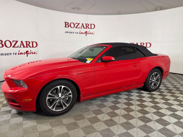 Used 2014 Ford Mustang Premium RWD image 7