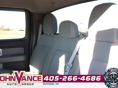 Used 2011 Ford F150 XLT w/ XLT Chrome Pkg image 19
