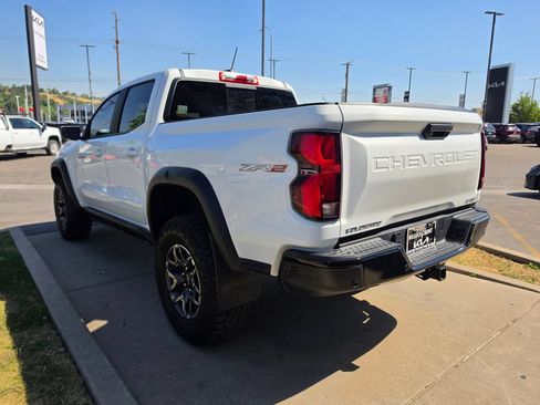 Used 2024 Chevrolet Colorado ZR2 w/ ZR2 Convenience Package III AWD/4WD image 7