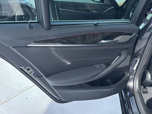 Used 2021 BMW 540i w/ M Sport Package image 16