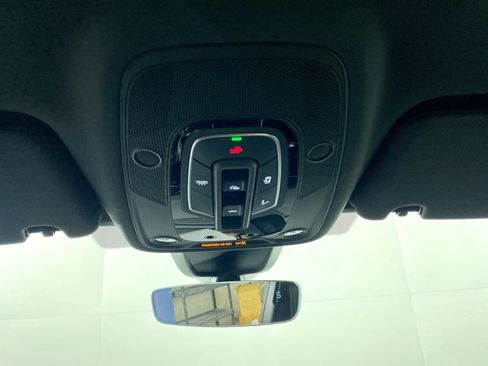 Certified 2025 Audi Q7 3.0T Premium Plus image 7