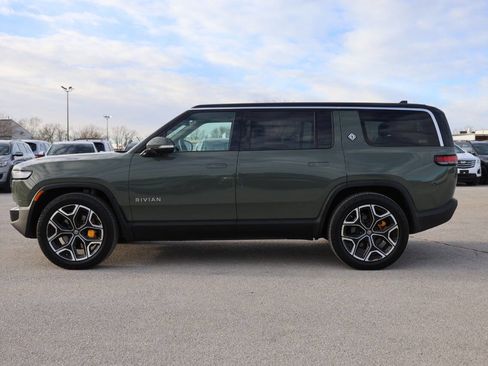 Used 2022 Rivian R1S Launch Edition image 8