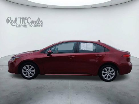 Used 2024 Toyota Corolla LE FWD image 2