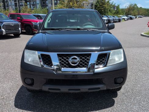 Used 2016 Nissan Frontier SV RWD image 9
