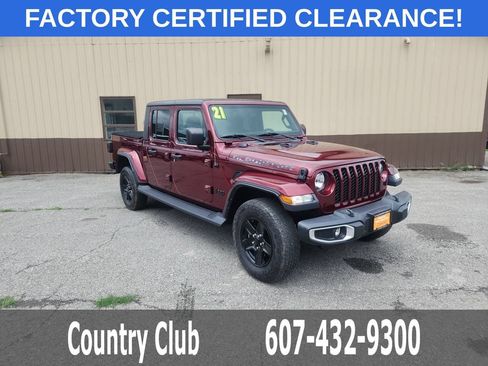 Used 2021 Jeep Gladiator Sport AWD/4WD image 1
