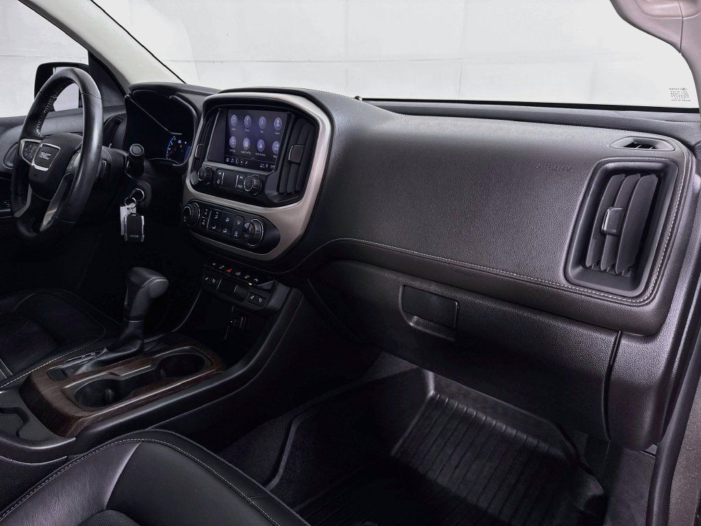 Used 2020 GMC Canyon Denali RWD image 34