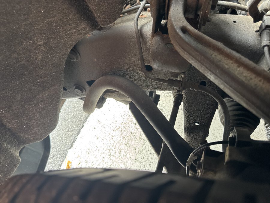 Used 2015 Chevrolet Silverado 2500 LT AWD/4WD image 44