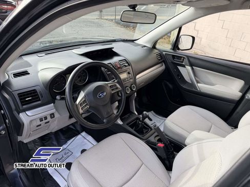 Used 2014 Subaru Forester 2.5i image 30
