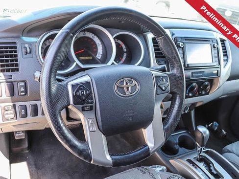 Used 2015 Toyota Tacoma PreRunner w/ TRD Sport Package RWD image 15