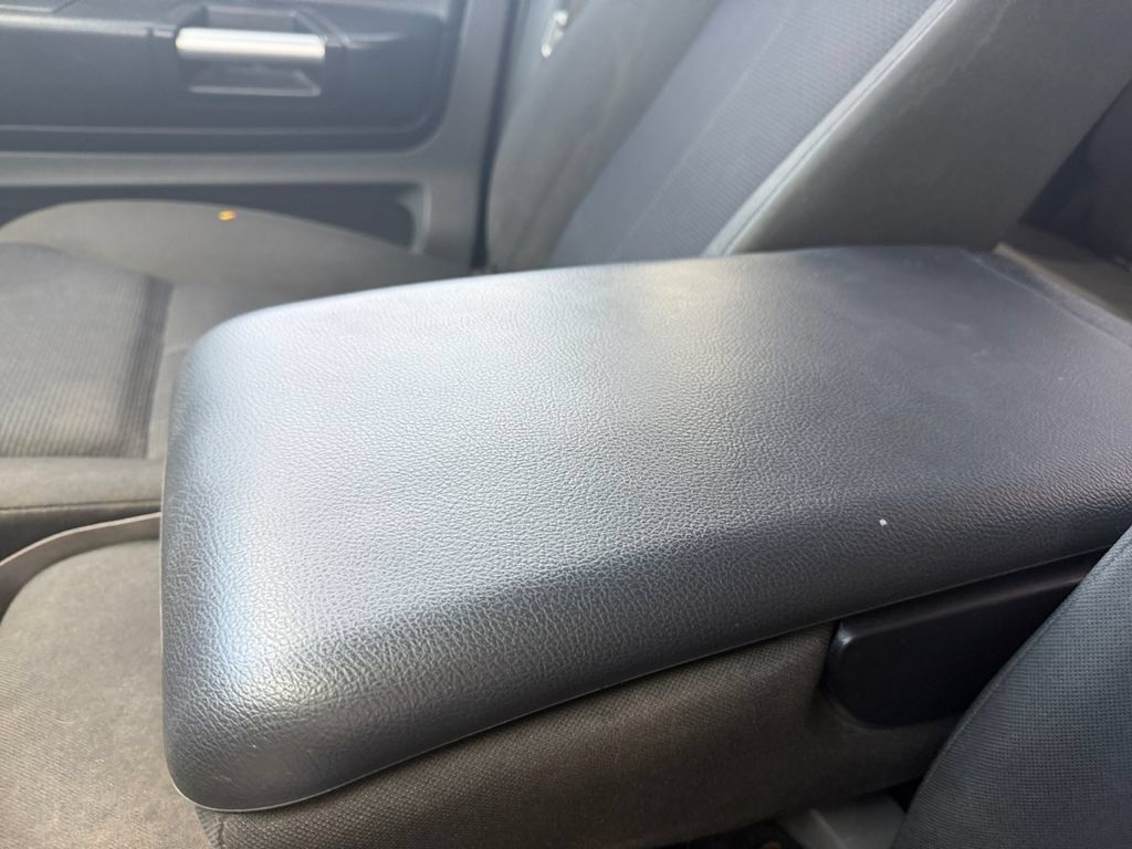 Used 2006 Mitsubishi Raider LS AWD/4WD image 27