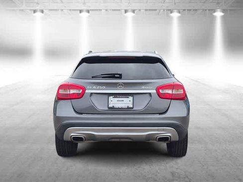 Used 2017 Mercedes-Benz GLA 250 4MATIC image 7