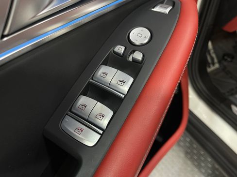 Used 2023 BMW XM AWD/4WD image 15