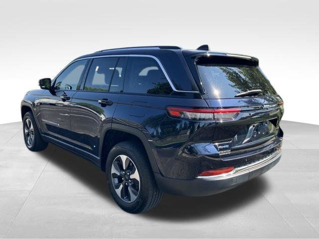 Used 2024 Jeep Grand Cherokee Limited 4xe AWD/4WD image 8