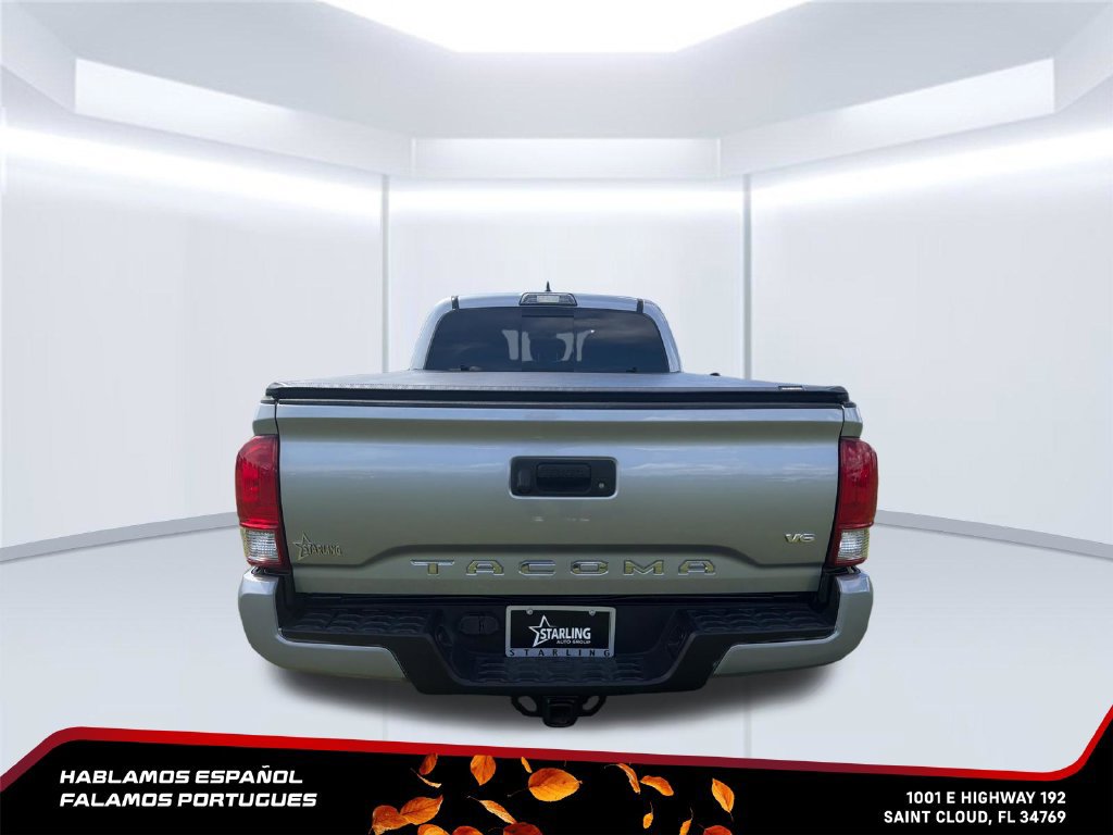 Used 2017 Toyota Tacoma TRD Sport w/ Tow Package RWD image 4