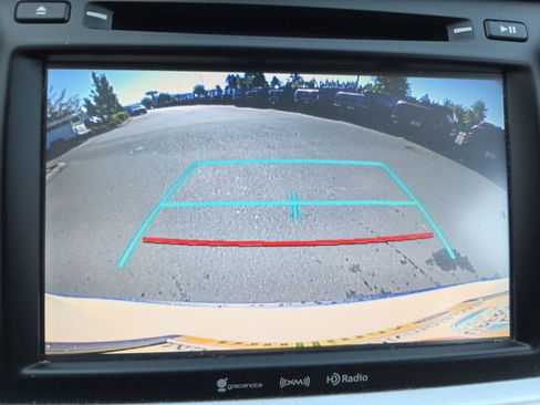 Used 2018 Toyota Highlander XLE w/ Carpet Mat Package (TMS) FWD image 30
