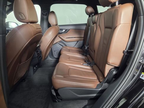 Used 2019 Audi Q7 3.0T Premium Plus w/ Premium Plus Package image 26