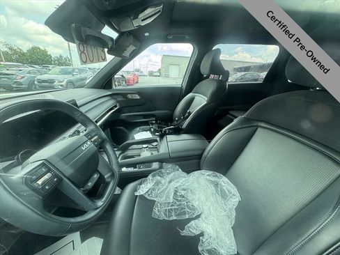 Used 2027 Kia Telluride S w/ Towing Package AWD/4WD image 7