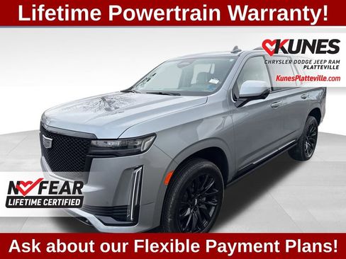 Used 2024 Cadillac Escalade Sport Platinum image 5