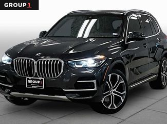 Used 2022 BMW X5 sDrive40i w/ Premium Package RWD video 1