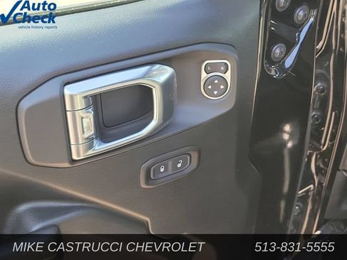 Used 2022 Jeep Wrangler Unlimited Sport AWD/4WD image 21