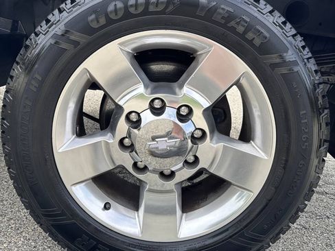 Used 2016 Chevrolet Silverado 2500 LT w/ All Star Edition AWD/4WD image 9