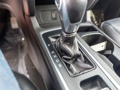 Used 2018 Ford Escape SEL image 49