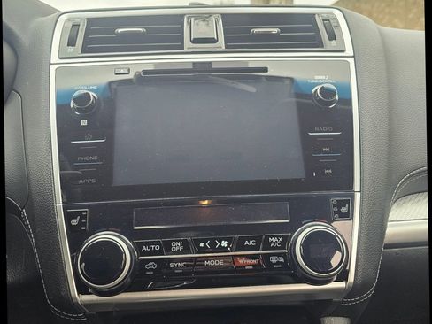 Used 2019 Subaru Outback 2.5i Premium image 27
