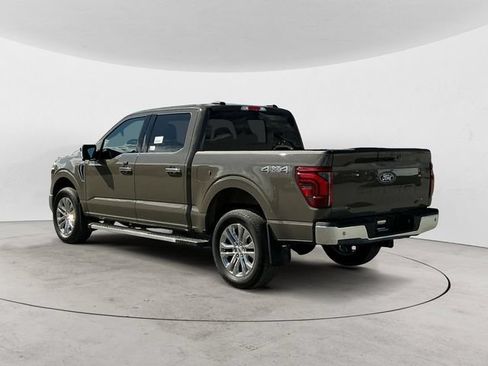 Used 2025 Ford F150 Lariat w/ Equipment Group 502A High AWD/4WD image 3