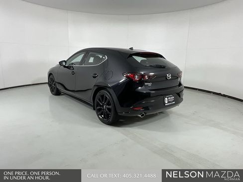 Used 2022 MAZDA MAZDA3 s image 6