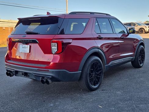 Used 2020 Ford Explorer ST w/ Premium Technology Package image 6