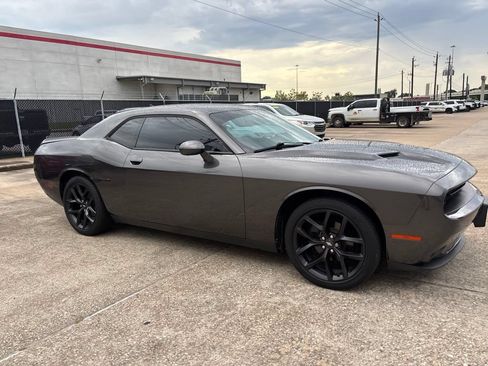 Used 2021 Dodge Challenger SXT w/ Blacktop Package RWD image 4