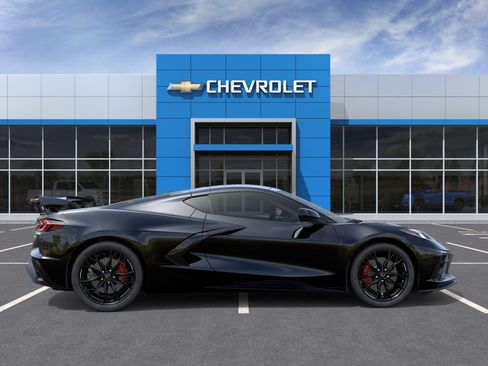 New 2027 Chevrolet Corvette Stingray Coupe w/ Z51 Performance Package RWD image 5