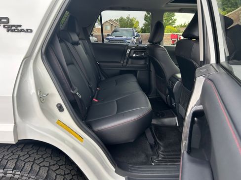 Used 2023 Toyota 4Runner TRD Off-Road Premium w/ Moonroof Package AWD/4WD image 27