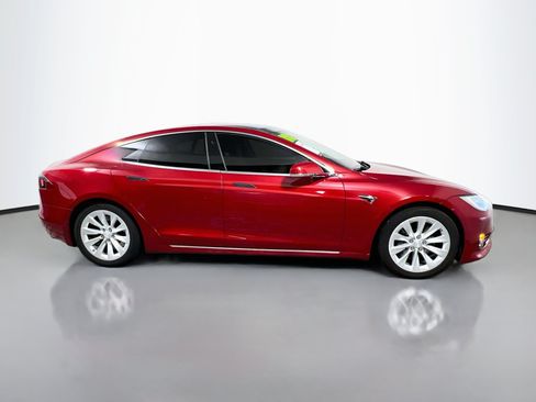 Used 2018 Tesla Model S 75D AWD/4WD image 3