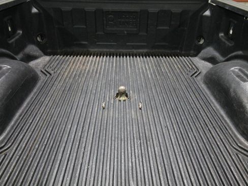 Used 2019 Ford F250 XLT AWD/4WD image 9