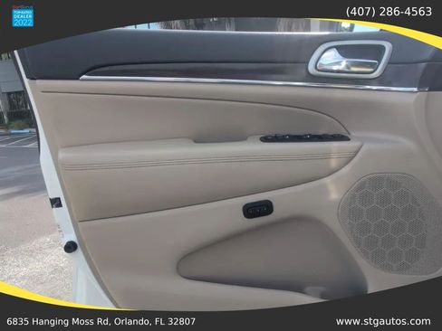 Used 2018 Jeep Grand Cherokee Limited RWD image 11