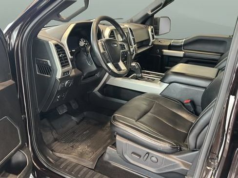 Used 2019 Ford F150 Lariat w/ Equipment Group 502A Luxury AWD/4WD image 7