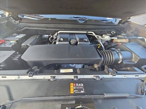 Used 2024 GMC Canyon Denali AWD/4WD image 24