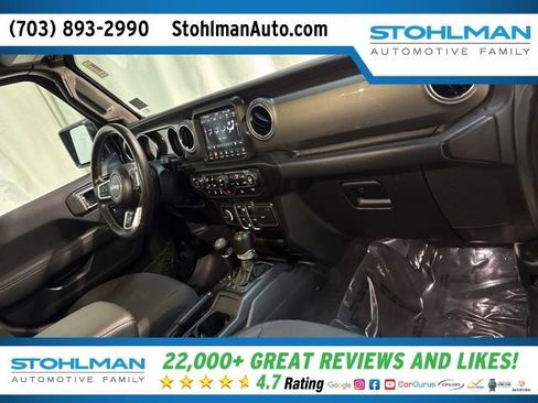 Used 2022 Jeep Wrangler Unlimited Sahara w/ Cold Weather Group image 35