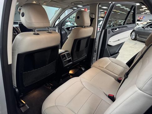 Used 2016 Mercedes-Benz GLE 400 4MATIC image 46