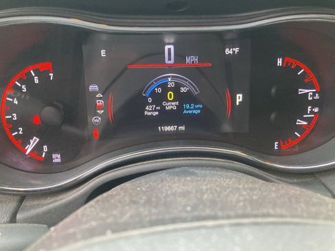 Used 2016 Dodge Durango Limited w/ Nav & Power Liftgate Group image 2