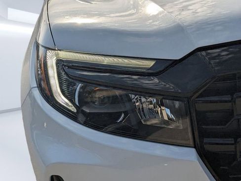 New 2026 Honda Ridgeline Black Edition image 10