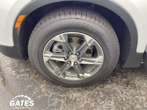 Used 2022 Chevrolet Blazer LT FWD image 28