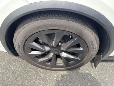 Used 2022 Tesla Model X Plaid AWD/4WD image 33