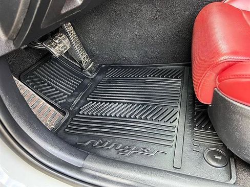 Used 2021 Kia Stinger GT2 RWD image 20